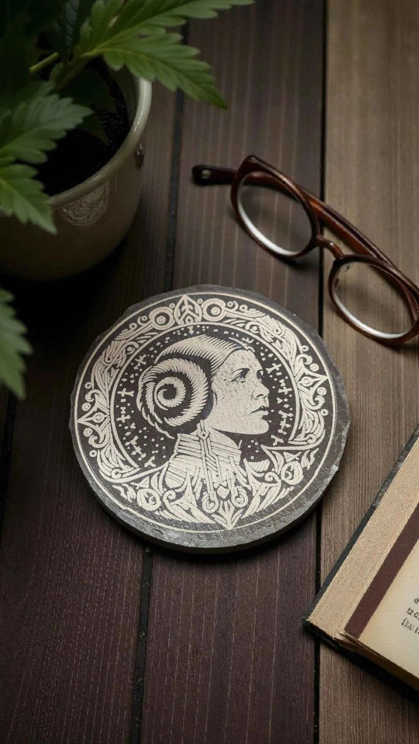 Star Wars themed Laser Engraved slate drinks coasters (Circular and Square Available)