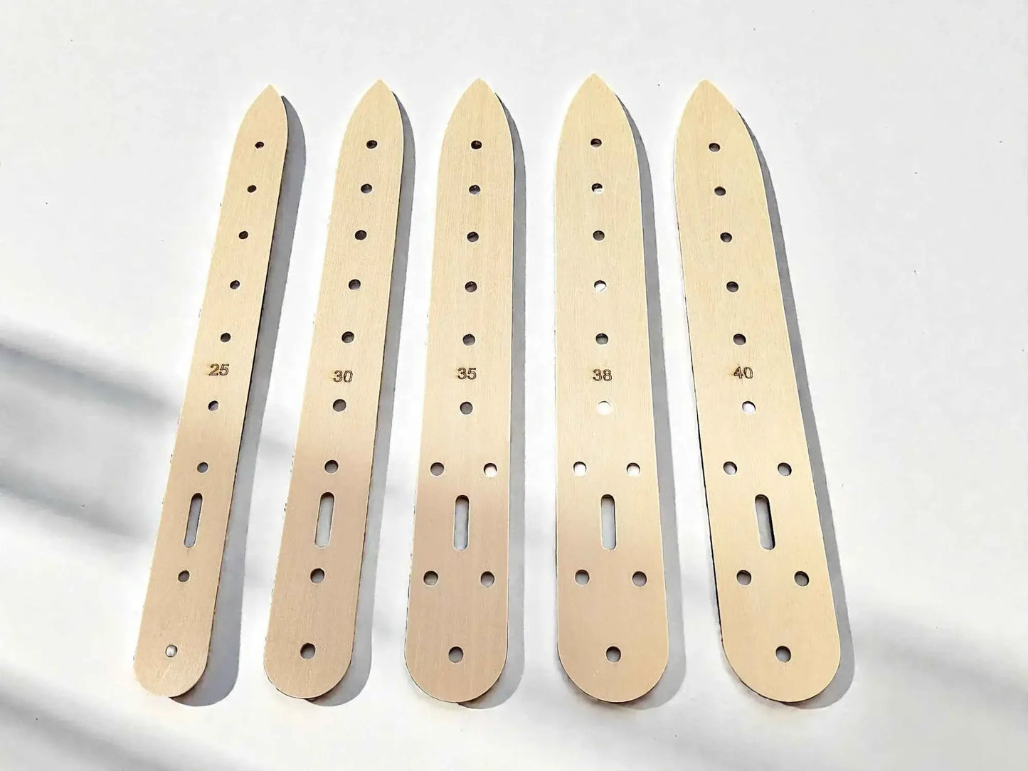 Wooden Long Point Belt Templates (Buckle and strap end in one) for 25mm, 30mm, 35mm, 38mm and 40mm width.